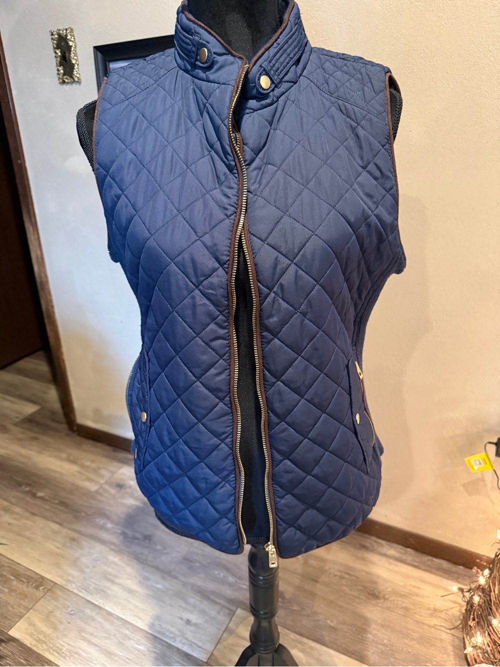 Quilted Navy Sleeveless Puffer Vest